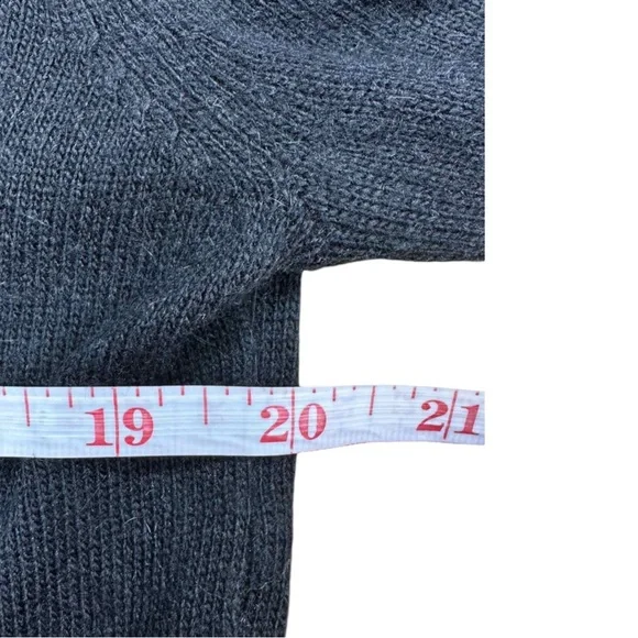 Wildfox Love Potion No. 9 Sweater Size M - Picture 6 of 7